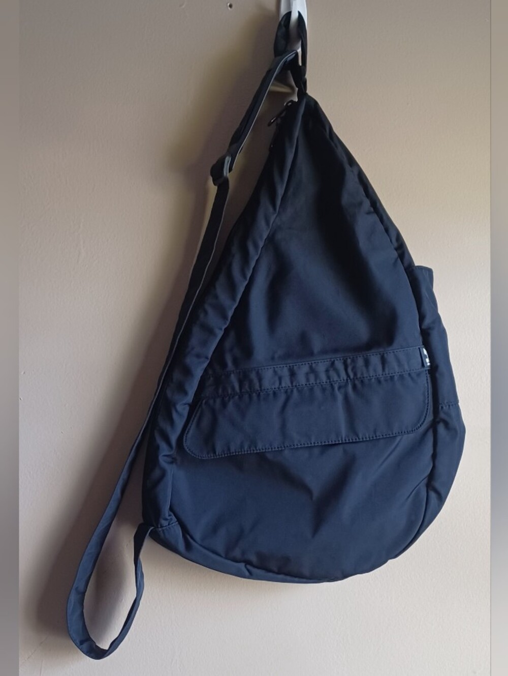 AMERICAN HEALTHY Nylon Sling Bag In Black